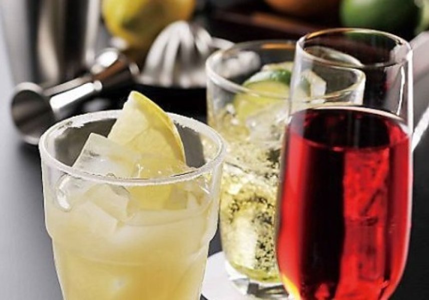 【当日OK】飲み放題♪ 80種類以上のドリンクメニューが楽しめる単品飲み放題プランをご用意! 1時間からご利用OKです♪