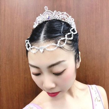 茨城で手に入りにくいティアラもオリジナルで製作・販売