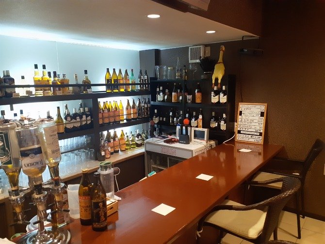 ホールスタッフ募集します