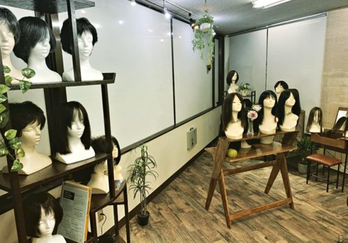 カツラ・育毛・ウイッグ作成販売　部分増毛の専門店